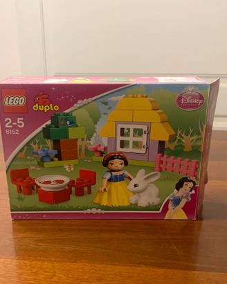 LEGO DUPLO set 6152 CASETTA DI BIANCANEVE Disney