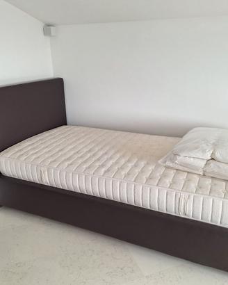 2 LETTI SINGOLI  POLIFORM PELLE MARRONE CON RETI
