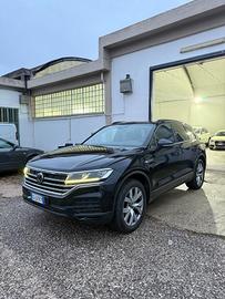 Volkswagen Touareg 3.0 V6 TDI SCR Elegance