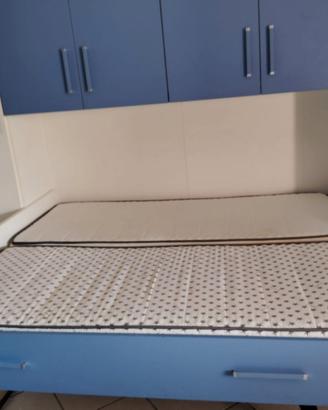 Armadio con letto estraibile