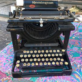 Macchina per scrivere Remington