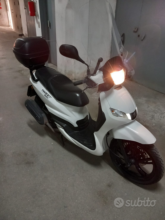 Peugeot tweet 125 Vendita in Moto e scooter