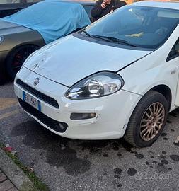 4 ruote in ferro per Punto con pneumatici