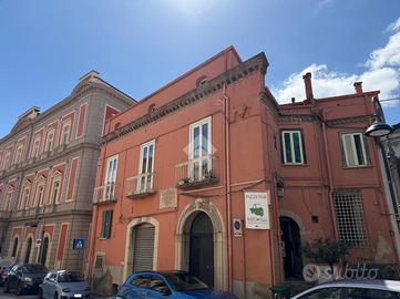 3 LOCALI A POTENZA