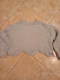 Maglioncino crop Bershka