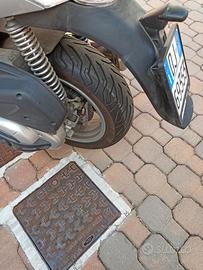 Aprilia Scarabeo 400 - 2008