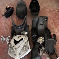 pezzi scooter Peugeot  Speedfight3 125