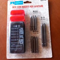 Box con inserti per avvitare