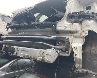 TRAVERSA PARAURTI POSTERIORE VOLKSWAGEN Polo 6Â° S