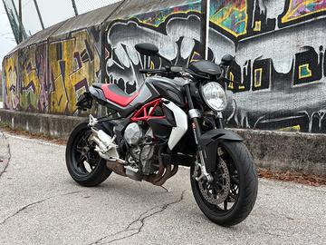 MV Agusta Brutale 800