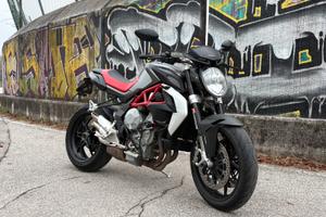 MV Agusta Brutale 800
