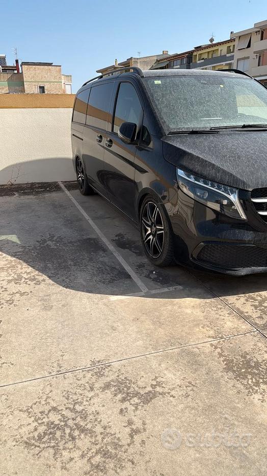 1.Mercedes Classe V anno 2023 (luglio)