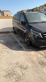 1.Mercedes Classe V anno 2023 (luglio)