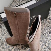 stivale scamosciato keys