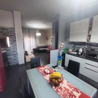 Quadrivani ristrutturato zona alta