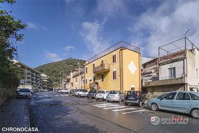 Camaro superiore, semindipendente su 3 livelli