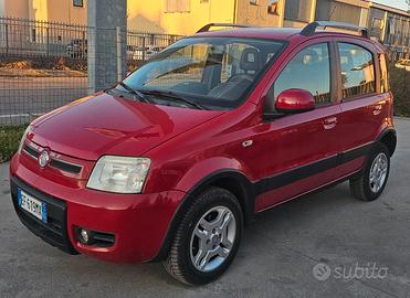 Fiat Panda 1.3 MJT 16V DPF 4x4 Climbing