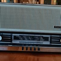 Radio MINERVA.   AM FM  a valvole  