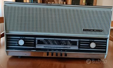 Radio MINERVA.   AM FM  a valvole  