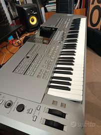 Tastiera Yamaha Tyros 5 arranger 76 workstation 