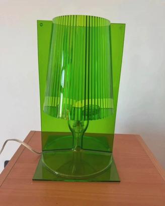 Lampada da tavolo Kartell “Take”