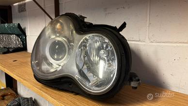 Faro anteriore Mercedes W203 originale
