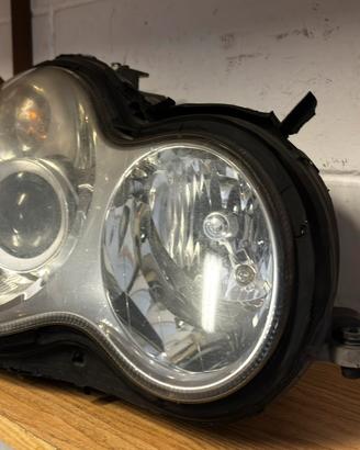 Faro anteriore Mercedes W203 originale