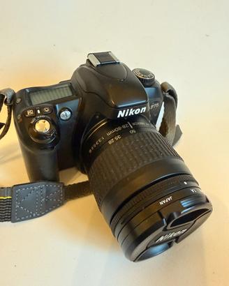 Nikon F75 e zoom Nikkor 70-300 pari al nuovo