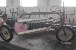 Ranghinatore a traino