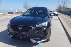Come nuova Cupra Formentor 2021 tetto panoramico