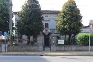 CASA INDIPENDENTE A MARCARIA