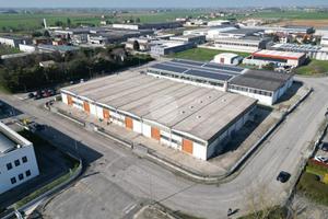 CAPANNONE A BORGO VIRGILIO