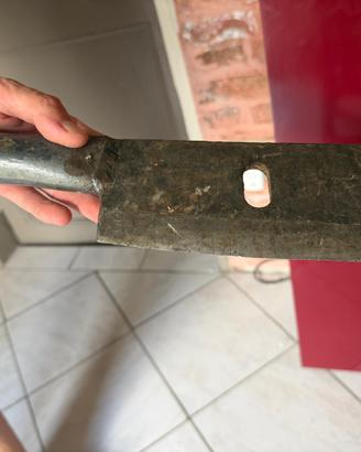 Mannaia Vintage in Ferro con Manico Tubolare