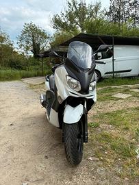 xmax 250