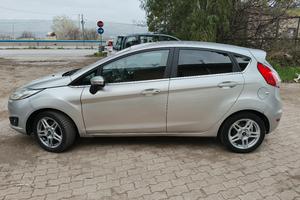 FORD FIESTA  SERIE 6 TITANIUM  1.5 ANNO 2015 