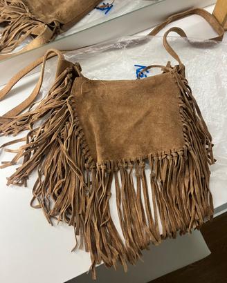 Lotto 2 Borse: Pochette Elegante Nera +tracolla