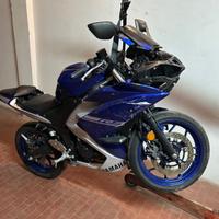 Yamaha r