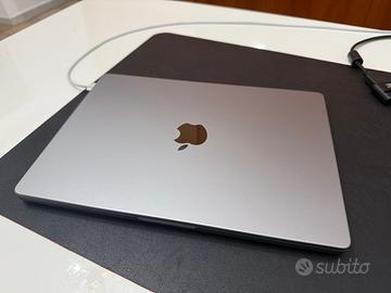 MacBook Pro 14" M1 Pro – 16GB RAM / 1TB SSD