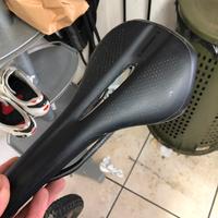 Sella specializeid carbonio