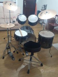 batteria completa di tutto 