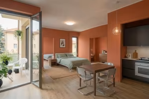 CASSIA / MONOLOCALE con GIARDINO PRIVATO