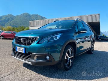 Peugeot 2008 BlueHDi 120 EAT6 S&S Allure