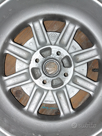 Cerchio usato per modello Lancia