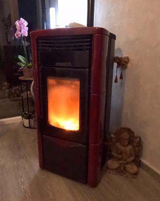 Stufa a pellet Nordica Extraflame Tosca Plus 