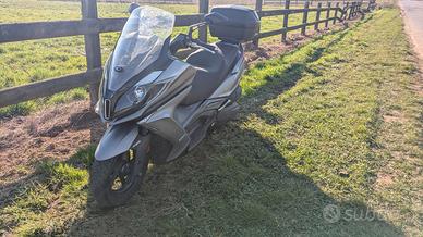 Kymco Downtown 350i ABS + bauletto coperta Tucano
