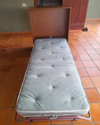 Lettino pieghevole