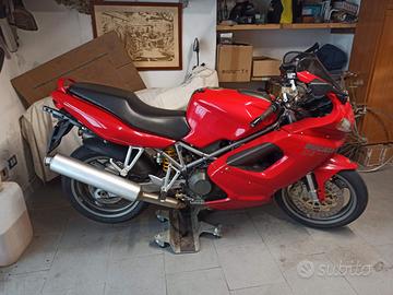Ducati st4