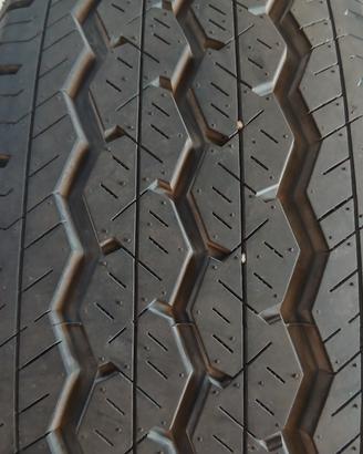 Gomme Furgone