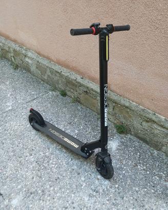 monopattino elettrico
