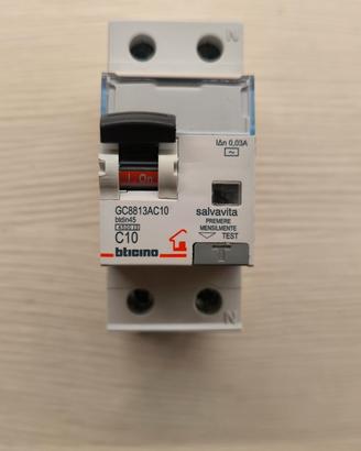 Btcino GC8813AC10 Differenziale magnetotermico 10A